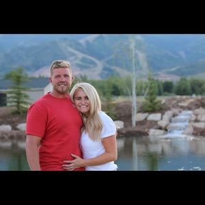 Meet your Posher, Whitney