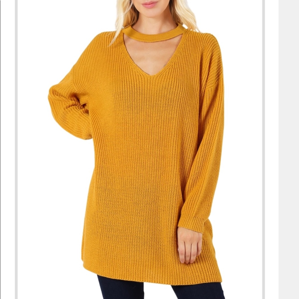 Oversized V-neck Choker Sweater Mustard Color - Picture 3 of 7
