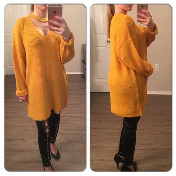 Oversized V-neck Choker Sweater Mustard Color - Picture 4 of 7