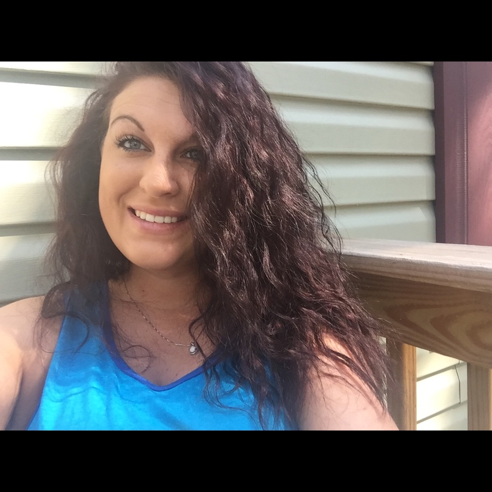 Meet your Posher, Katelynn