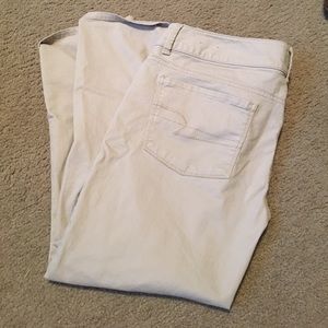 American eagle Capris