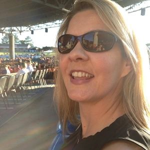 Meet your Posher, Cindy