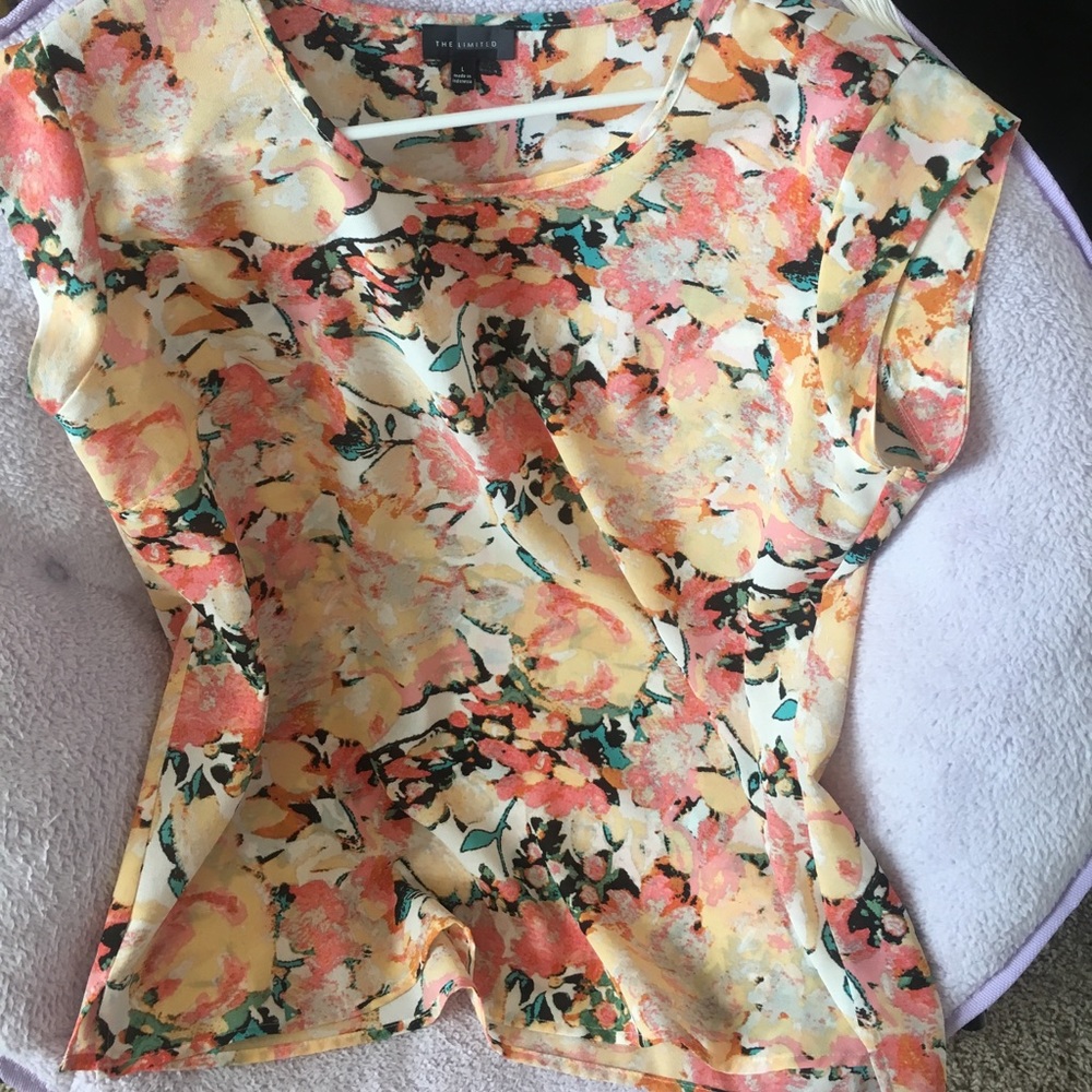 Limited blouse
