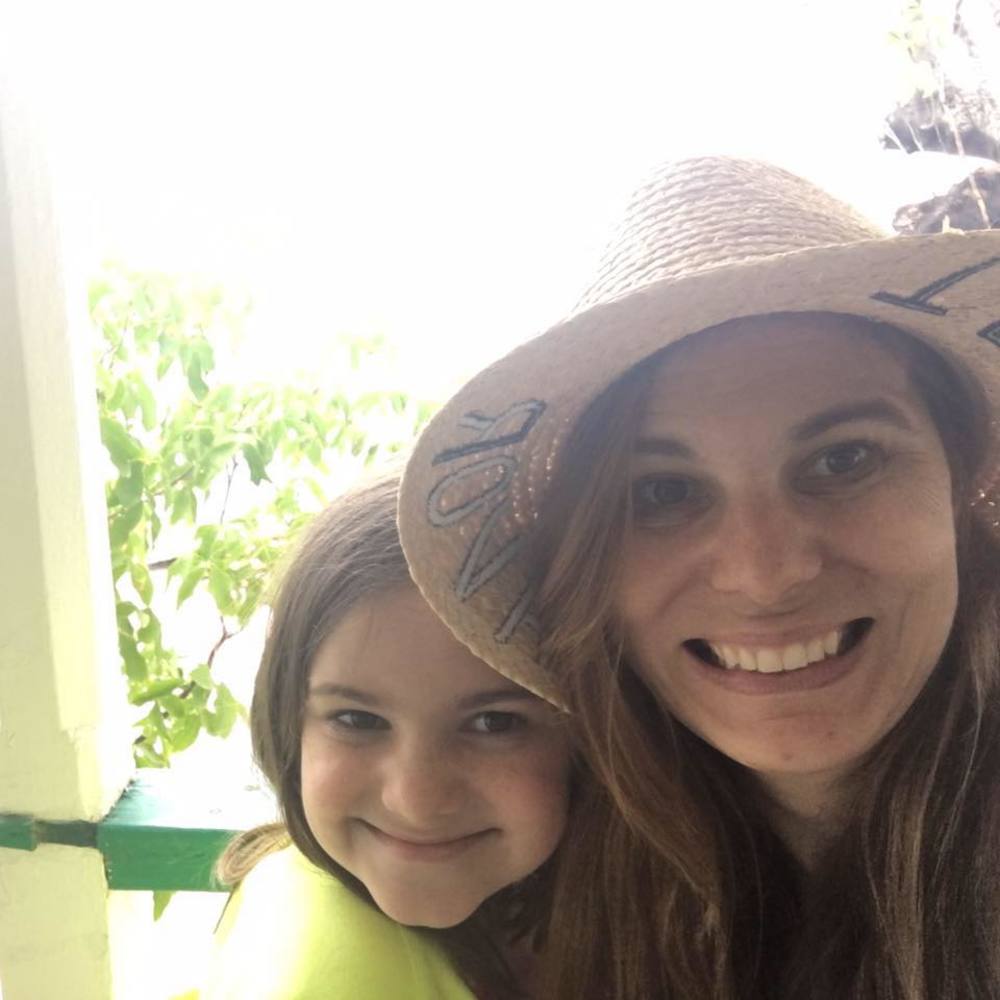 Meet your Posher, Helen