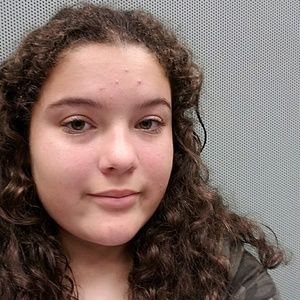 Meet your Posher, Marcela