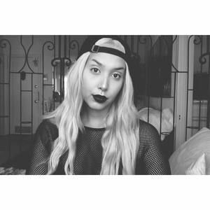 Meet your Posher, Micaela