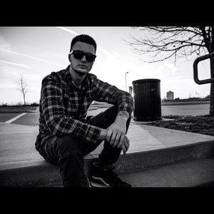 Meet your Posher, Anthony