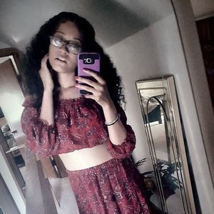 Meet your Posher, Leana