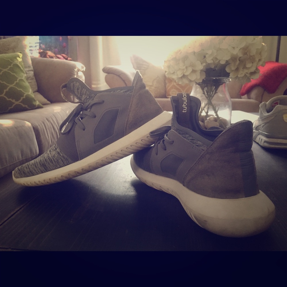 Adidas Tubular