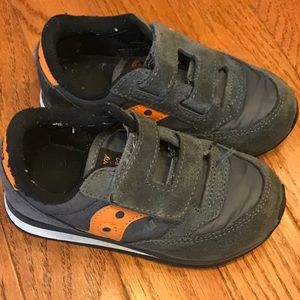Saucony 8.5 toddler sneakers