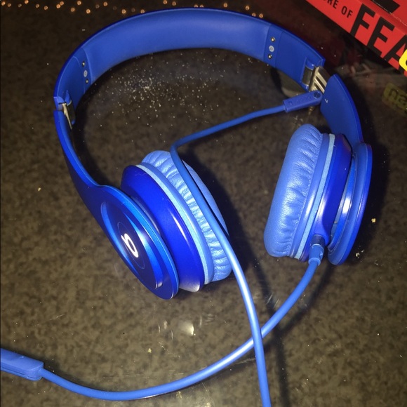 BLUE BEATS BY DR DRE - Picture 1 of 3