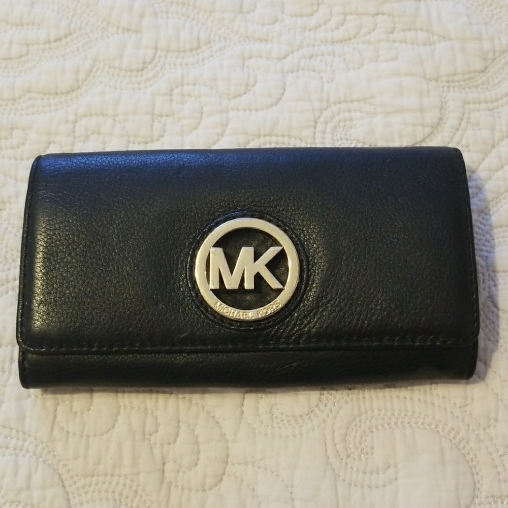 Michael Kors wallet