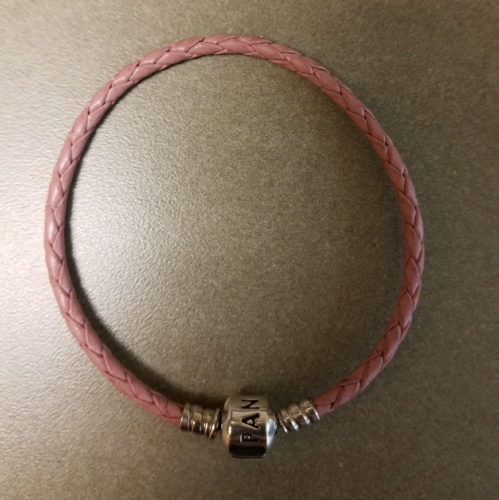 SOLD 💯AUTHENTIC Pandora Pink Leather Bracelet