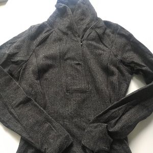 lululemon sweatshirt