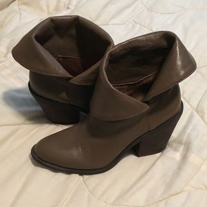 🎁SALE🎁Lucky Brand Leather Boots