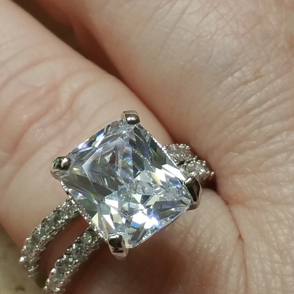 π 12ct 2pc Engagement Ring in Sterling Silver π - Picture 3 of 3