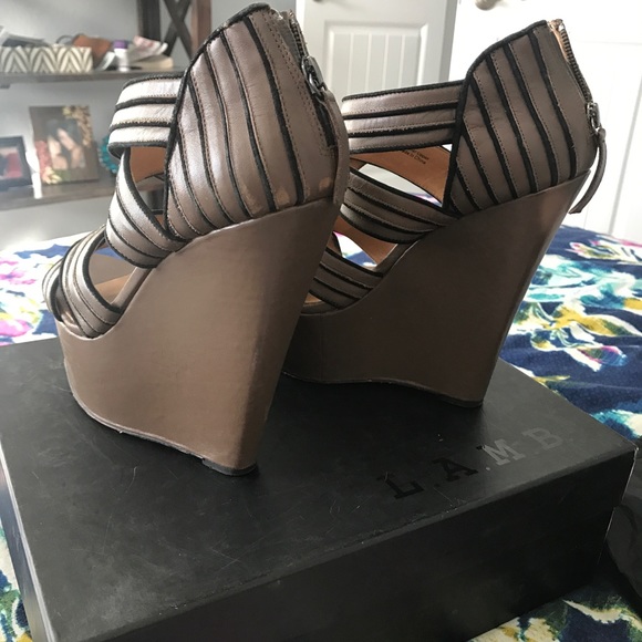L.A.M.B Platform Wedges - Picture 3 of 4