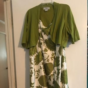 Green/white belted dress.