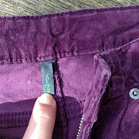 Price drop! Benetton Burgundy Cords - Picture 4 of 6
