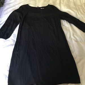 NWT - Never Worn - Black shift dress!