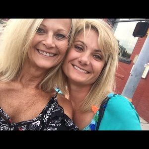 Meet your Posher, Rhonda