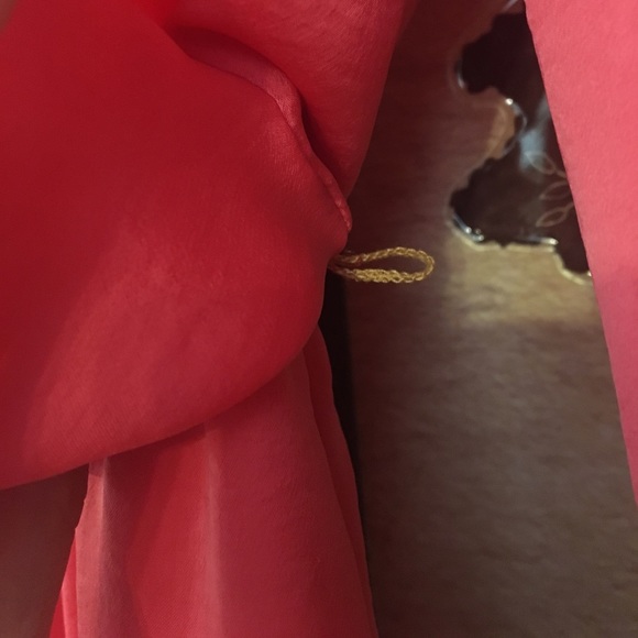 Dress - Picture 3 of 3