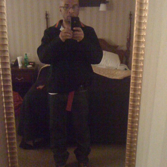 Meet your Posher, Antony - Picture 1 of 1