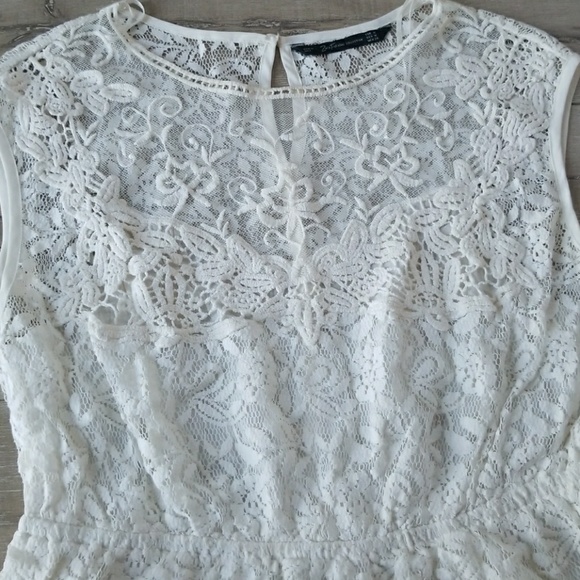 Dress - Picture 2 of 5