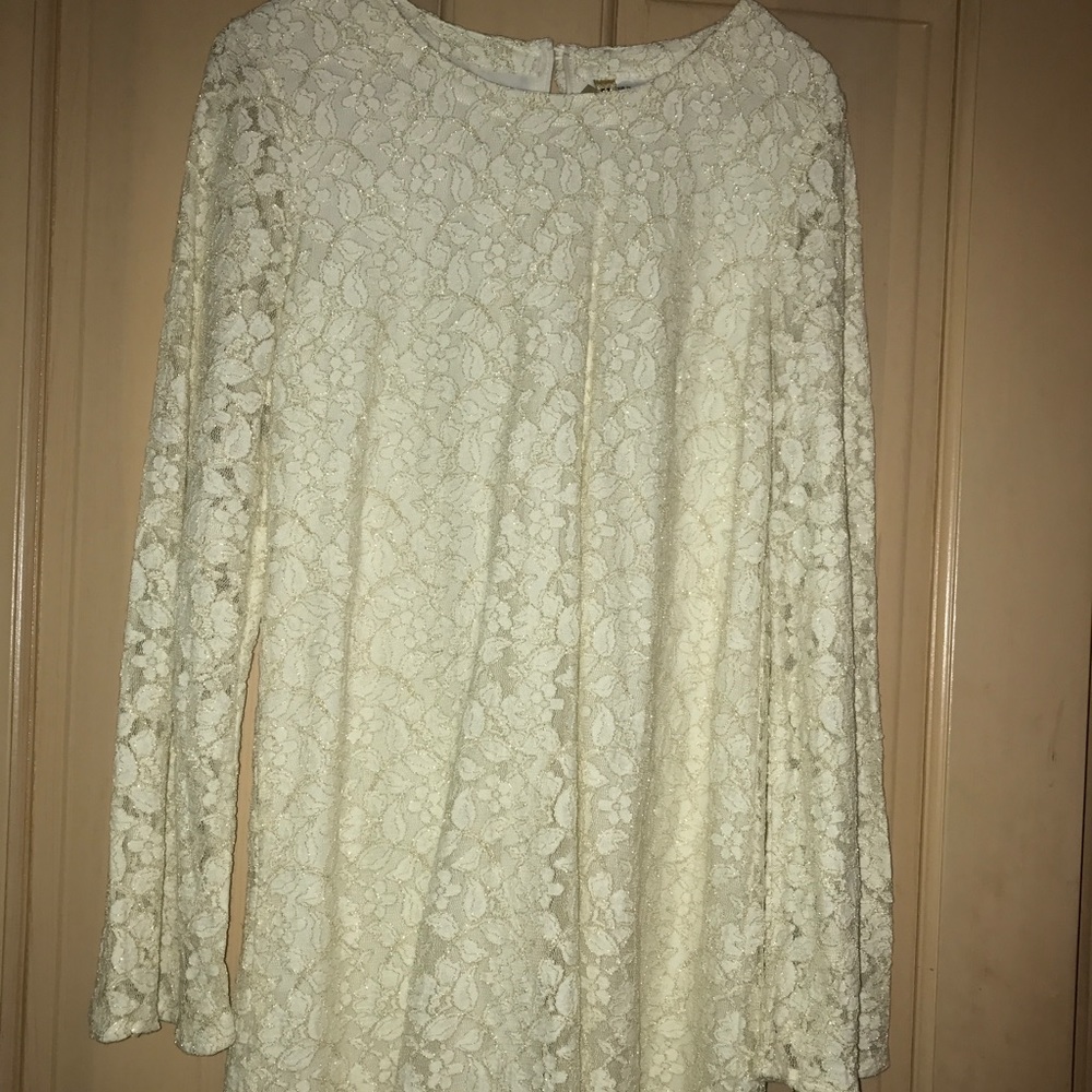 Floral cream and gold dress with wide sleeves