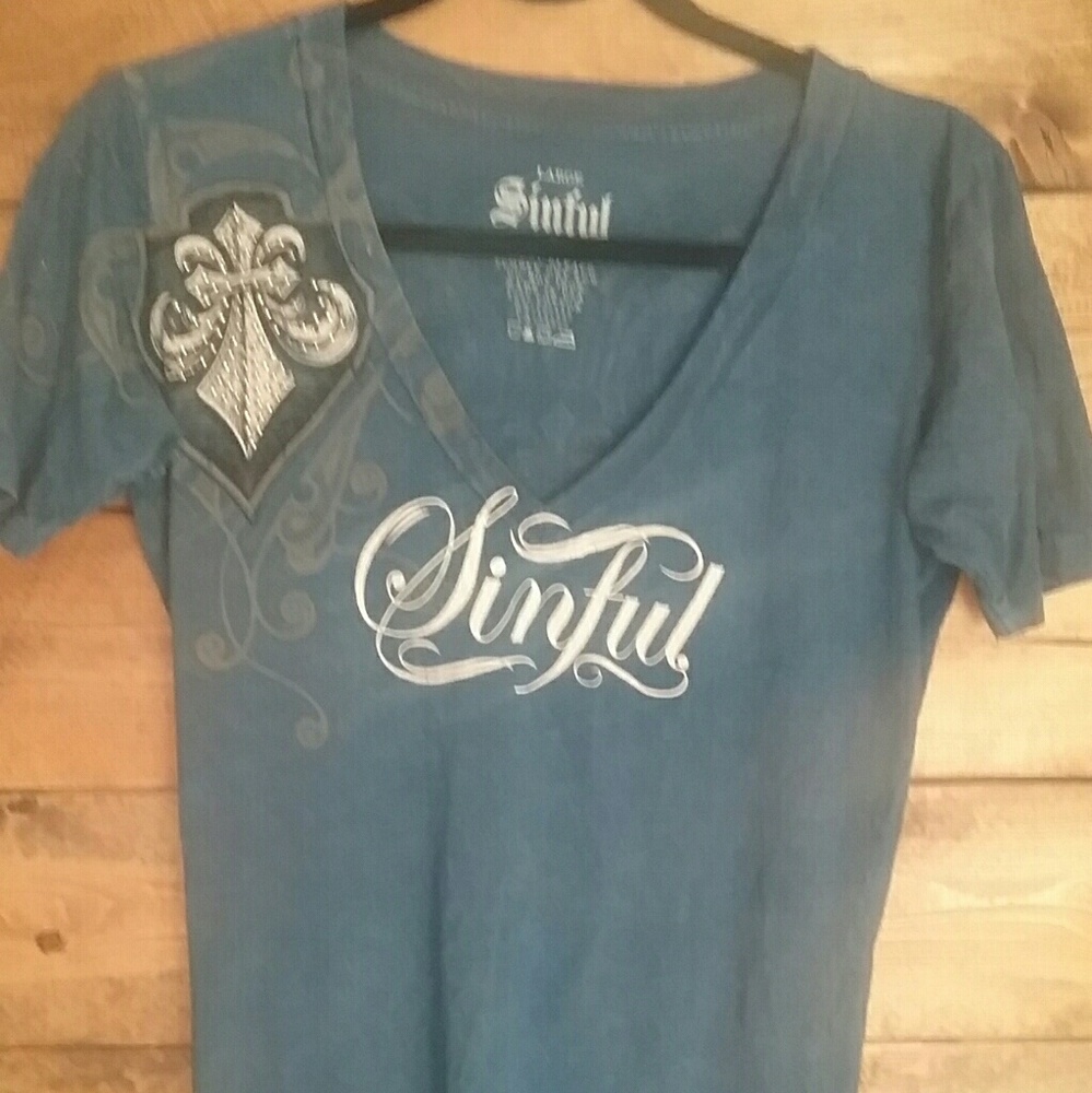 Sinful t-shirt