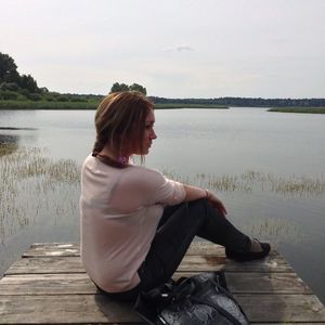 Meet your Posher, Eva