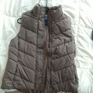 Gap vest