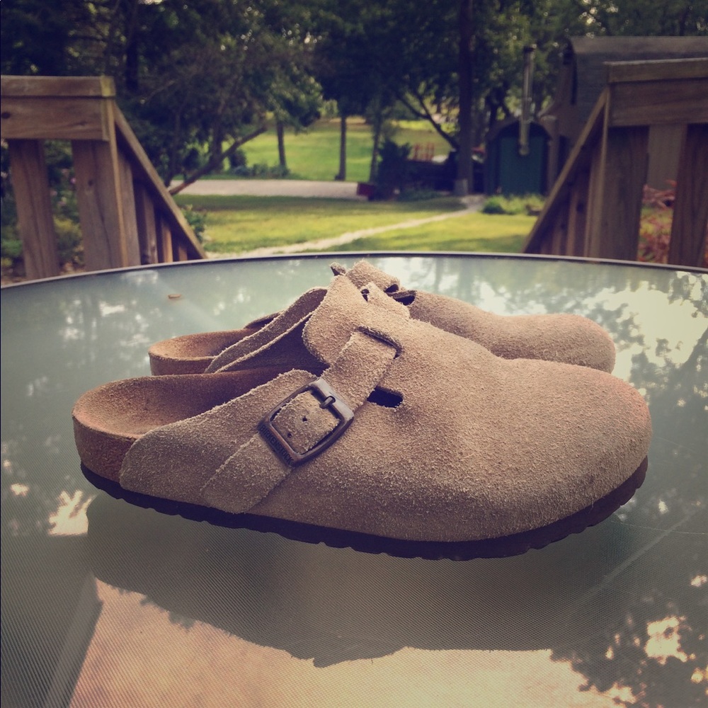 Taupe suede Birkenstock Boston clog size 36