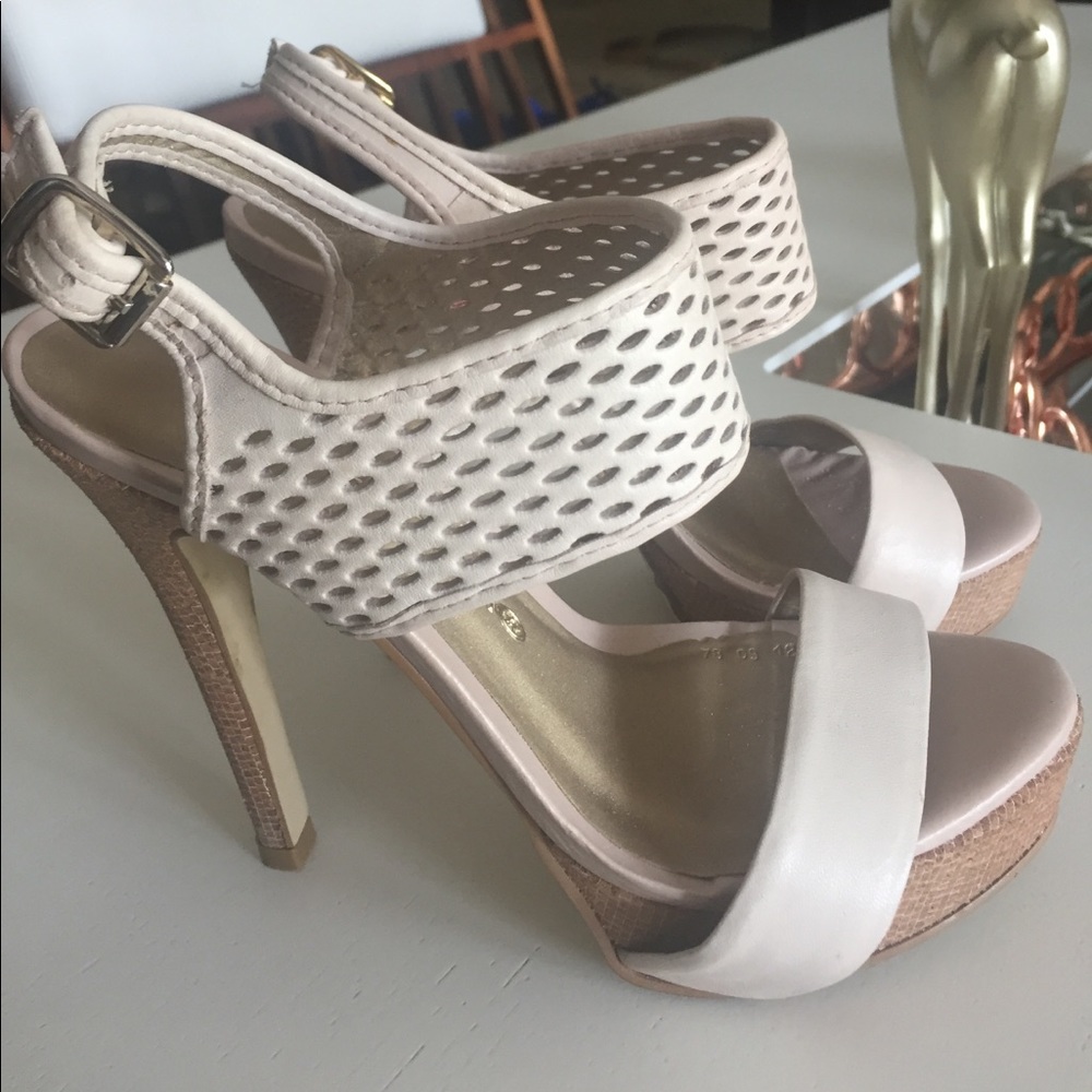 Brazilians High heel shoes