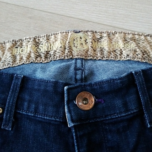 Jeans - Picture 3 of 7