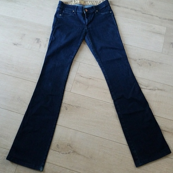 Jeans - Picture 6 of 7