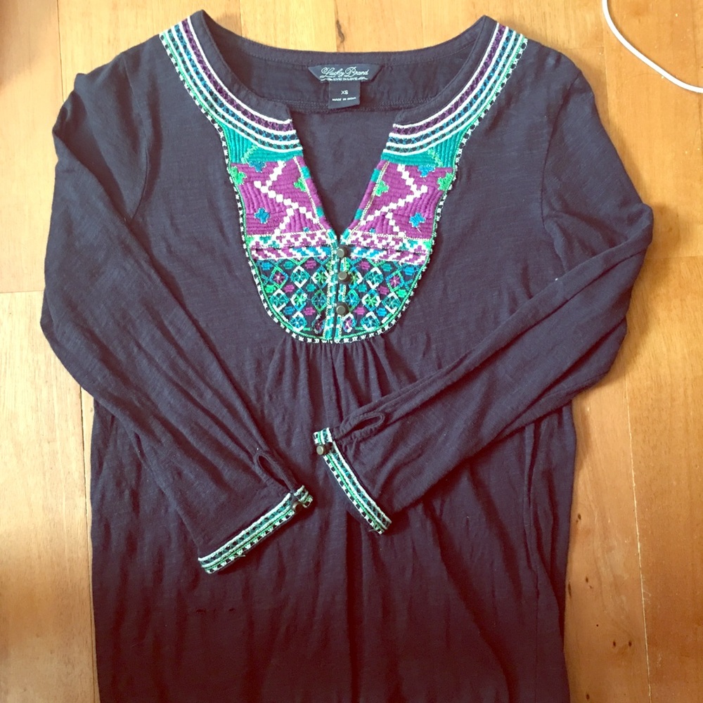 Lucky Brand top
