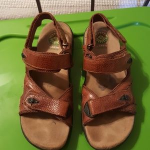 Earth spirit sandals