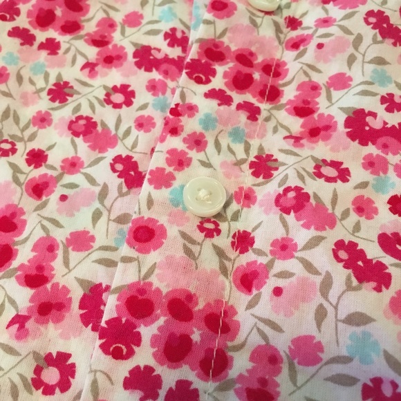 Floral pink button down - Picture 2 of 3