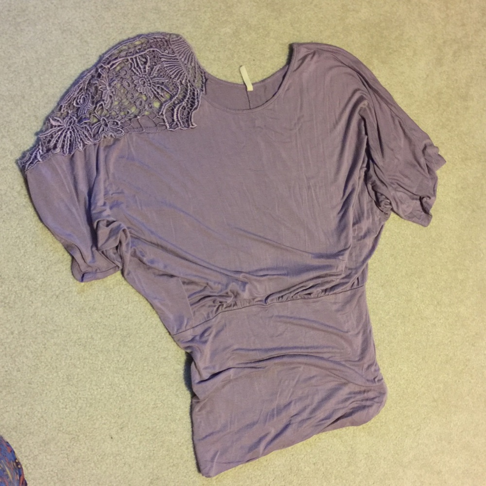 Billa D lavender Top