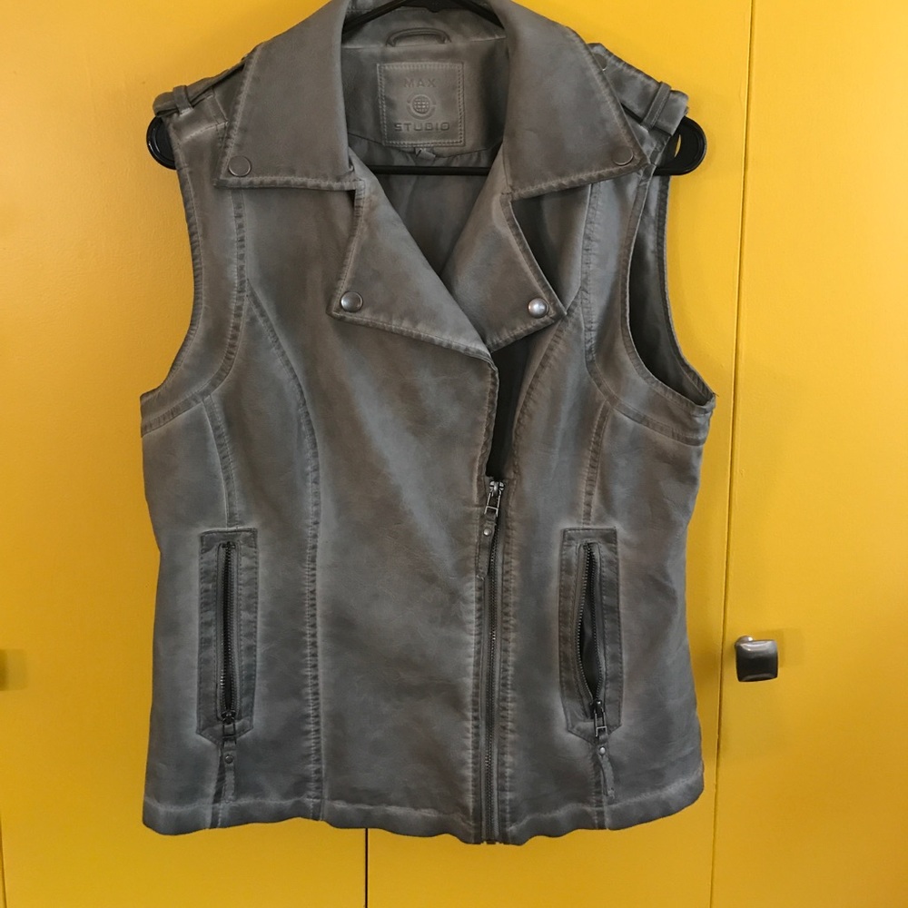 Grey vest