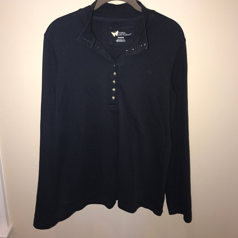 Black long sleeve shirt