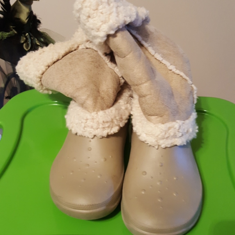 Crocs boots