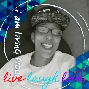 Meet your Posher, Monique