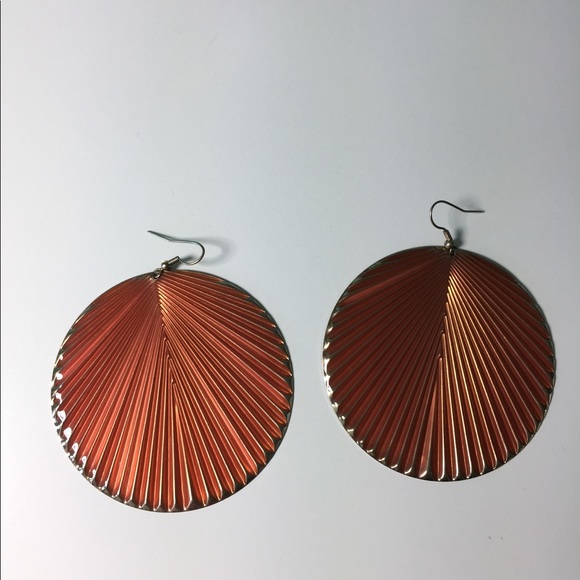 🌶 Coral & gold earrings - Picture 4 of 5