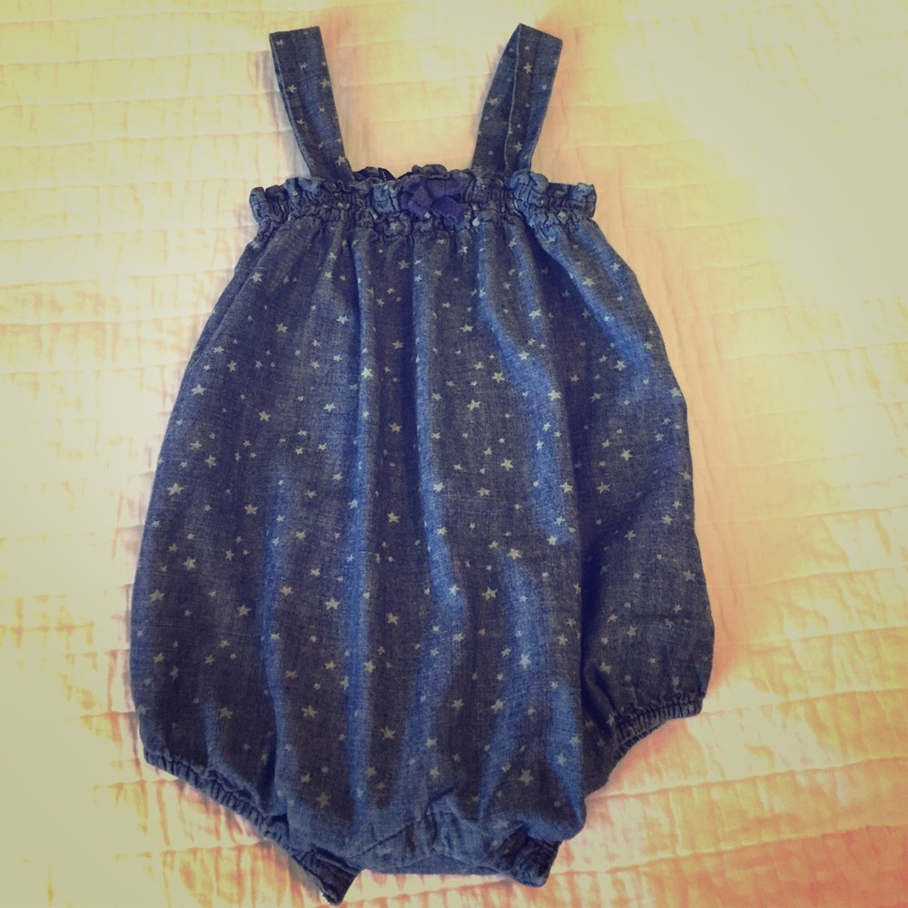 Gap onesie