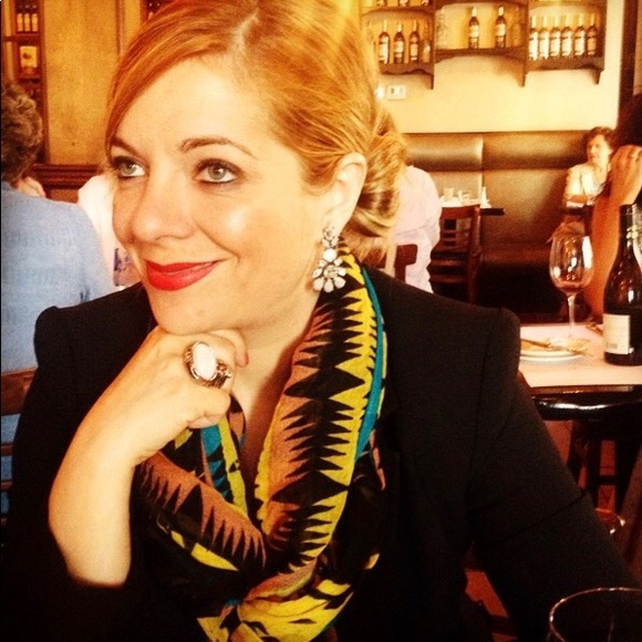 Meet your Posher, Natalie - Picture 6 of 6