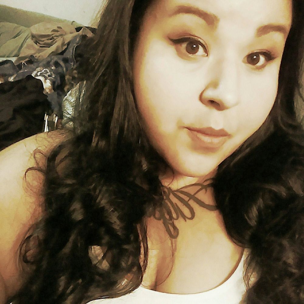 Meet your Posher, Beatrice