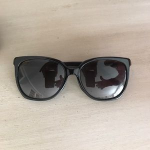 Gucci Black Oversized Sunglasses