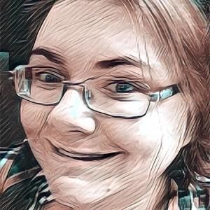 Meet your Posher, Caitlin